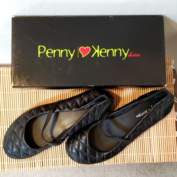 π© SALE Vintage Flats Ballet Mary Jane's Quilted 8 - Picture 7 of 7